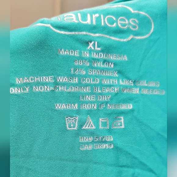 Lace trimmed poly/spandex camisoles XL 2 available - Picture 3 of 4